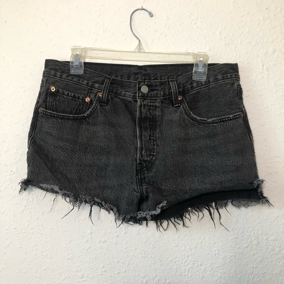 Levi’s 501 Distressed Black Button Fly Mini Shorts 31 - Picture 3 of 8